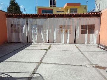 VENTA DE CASA SOLA EN CAPULTITLAN TOLUCA