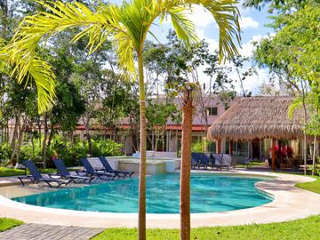 Casa en Venta en Playa del Carmen de 2 hab con Alberca