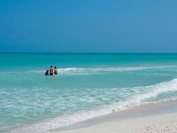Casa Frente al Mar en Las Hermosas Playas de El Cuyo, Yucatán