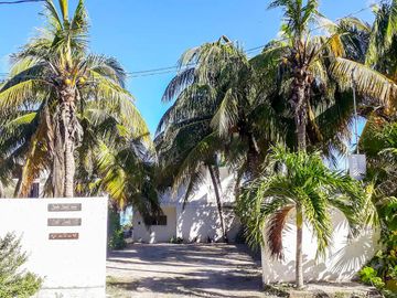 Casa Frente al Mar en Las Hermosas Playas de El Cuyo, Yucatán