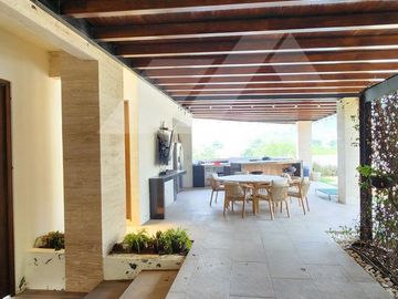 Hacienda Los Encinos - CARRETERA NACIONAL - Casa en Venta Zona Sur de Monterrey 3769