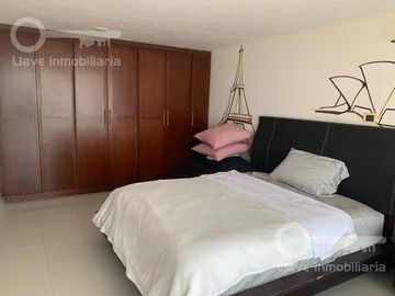 Venta y Renta de Casa amueblada con 3 habitaciones en calle Cuauhtémoc, Col. Centro, Coatzacoalcos, Ver.