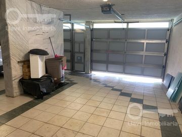 Venta y Renta de Casa amueblada con 3 habitaciones en calle Cuauhtémoc, Col. Centro, Coatzacoalcos, Ver.