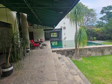 CASA EN LOS VOLCANES