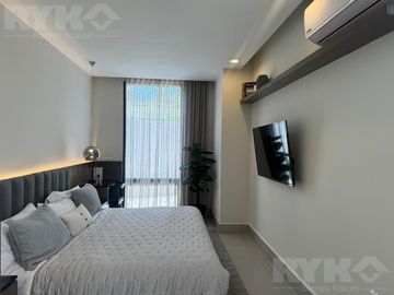 Departamento en venta en Mirador Residencial, Monterrey.