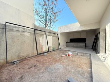 Casa en Venta en Ahuehuete Valle Alto