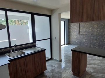 Ultimas casas en venta con tres habitaciones en fraccionamiento cerrado en Tlaxcala.