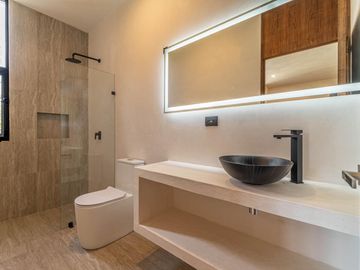 SE VENDE CASA A ESTRENAR  EN TULUM COUNTRY CLUB