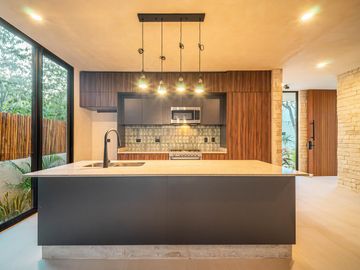 SE VENDE CASA A ESTRENAR  EN TULUM COUNTRY CLUB
