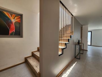 Casa Nueva en Venta atras de Plaza San Diego fraccionamiento Cortijo de San Diego