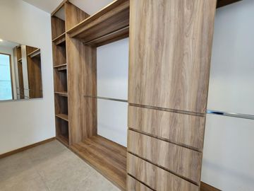 Casa Nueva en Venta atras de Plaza San Diego fraccionamiento Cortijo de San Diego