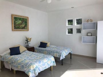 Casa en Fraccionamiento Burgos