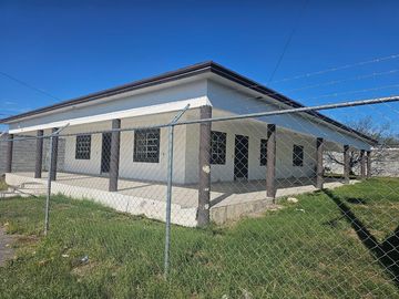 CASA EN VENTA EN CIENEGA DE FLORES