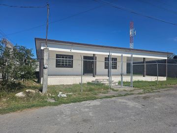 CASA EN VENTA EN CIENEGA DE FLORES