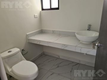 Casa - Residencial Santuario