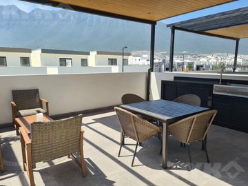 Casa - Residencial Santuario