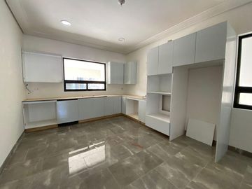 Casa en venta en Alamosur, Santiago.