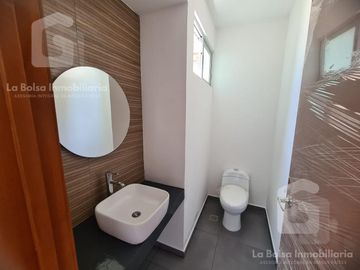 Casa - Fraccionamiento Lomas de la Rioja