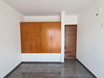 Casa - Fraccionamiento Lomas de la Rioja