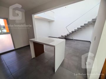 Casa - Fraccionamiento Lomas de la Rioja