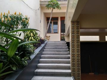 Casa en venta zona Av. 20 de Noviembre