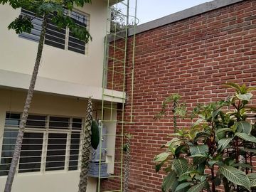 Casa en venta zona Av. 20 de Noviembre