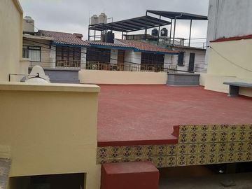 Casa en venta zona Av. 20 de Noviembre