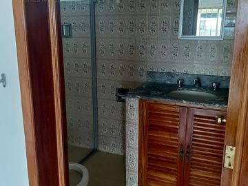 Casa en venta zona Av. 20 de Noviembre