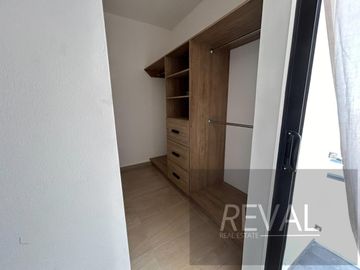 Casa a estrenar en Venta en Juriquilla