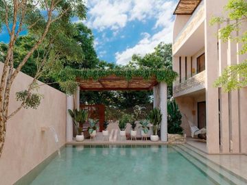 EN VENTA ESTUDIO EN TULUM|ALBERCA|SWIM UP|A 5 MINUTOS DEL MAR|AREA DE YOGA