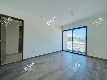 Casa de 2 plantas en venta Hacienda Santa Ana, Saltillo Coahuila