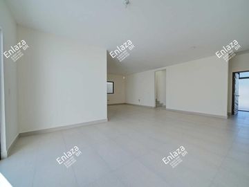 Casa de 2 plantas en venta Hacienda Santa Ana, Saltillo Coahuila
