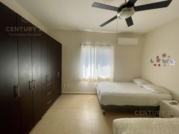 Casa 3 rec amueblada en Real Ibiza Playa del Carmen P4108