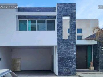 CASA EN VENTA CARRETERA NACIONAL LOS OLIVOS