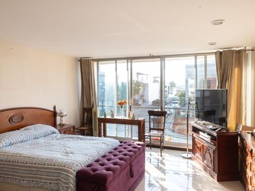 CASA EN VENTA EN PARQUE BAJA CALIFORNIA, ZONA LOMAS DE ANGELÓPOLIS III