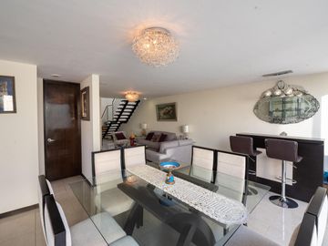 CASA EN VENTA EN PARQUE BAJA CALIFORNIA, ZONA LOMAS DE ANGELÓPOLIS III