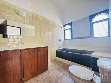 Casa en Fraccionamiento La Cañada