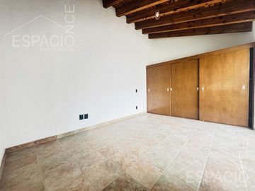 Casa en Fraccionamiento La Cañada