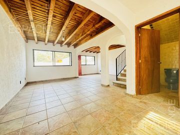 Casa en Fraccionamiento La Cañada
