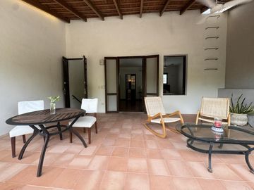 Casa en Venta a una cuadra de paseo de Montejo