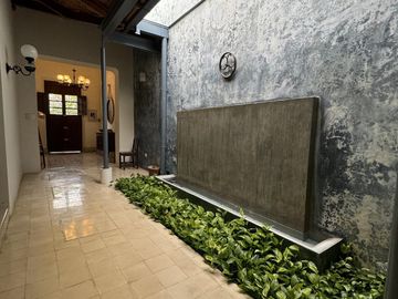 Casa en Venta a una cuadra de paseo de Montejo