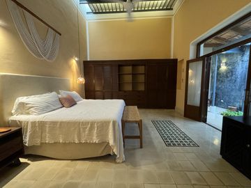 Casa en Venta a una cuadra de paseo de Montejo