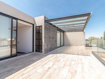 Casa en Venta en Residencial Santa Gema, Zona Camino Real a Cholula