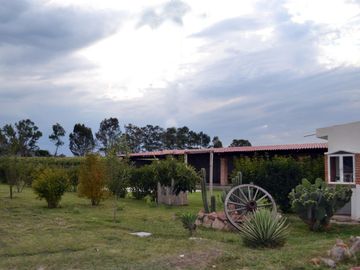 Rancho en la entrada de Tequisquiapan