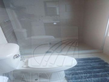 CASA EN VENTA EN SAN CARLOS, METEPEC