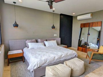 Venta Residencia en Yucatán Country Club, El Mejor Club de Golf de México