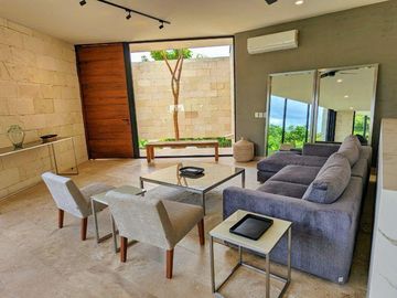 Venta Residencia en Yucatán Country Club, El Mejor Club de Golf de México
