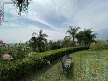 CASA EN VENTA CONGREGACIÓN HUAJUQUITO ZONA CARRETERA NACIONAL SANTIAGO