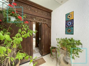 CASA EN VENTA CONGREGACIÓN HUAJUQUITO ZONA CARRETERA NACIONAL SANTIAGO