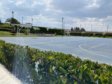 VENTA DE CASA MODELO ROBLE EN VALLE DE LAS FUENTES CALIMAYA